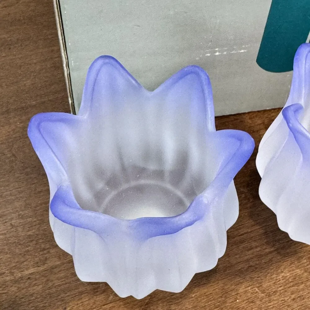 PartyLite P7118 Purple Tulip Peglites Frosted Glass Votive Candle Holders Set - Picture 2 of 4